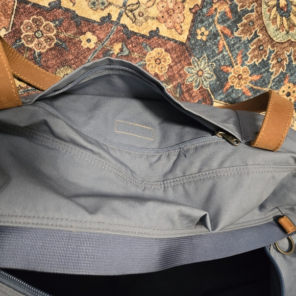 Fjall Raven Large Duffle - Picture 8 of 9